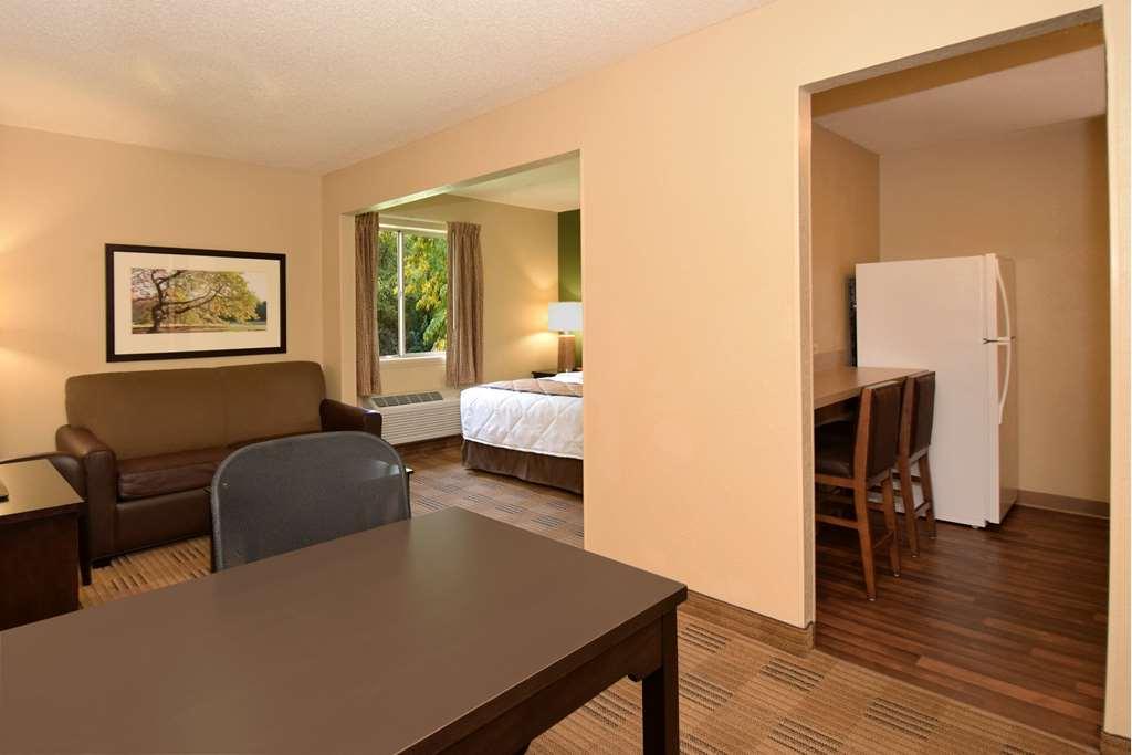 Extended Stay America Suites - Arlington - Six Flags Bilik gambar